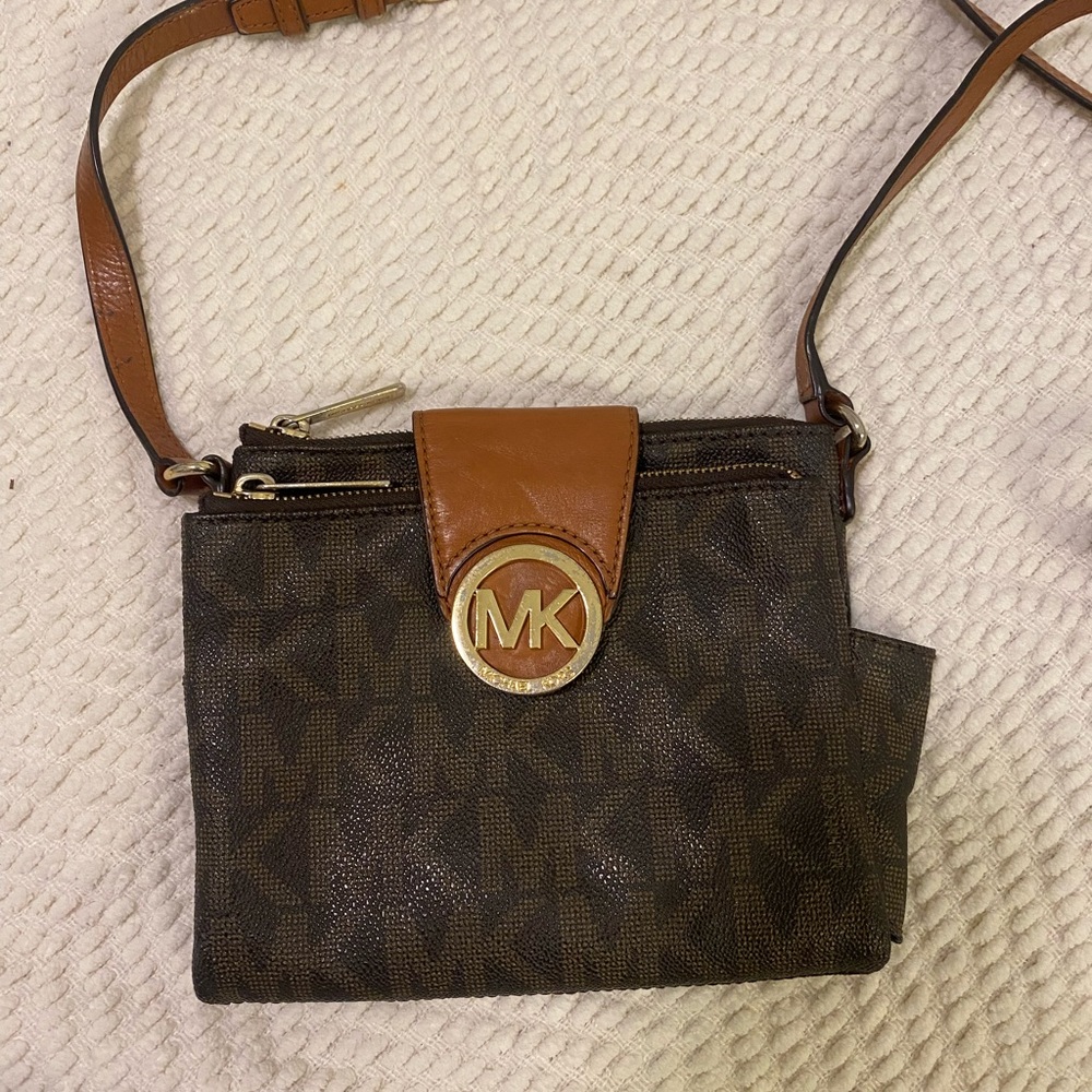 Michael Kors Crossbody Bag